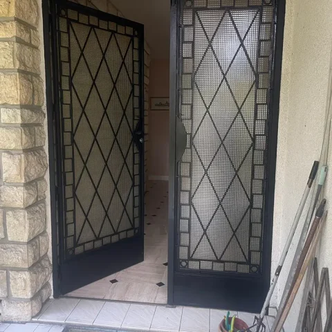 renovation ferraille porte 60