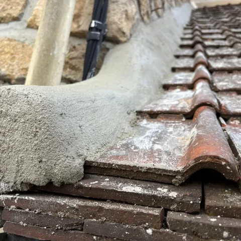 cimentation solin toiture cergy