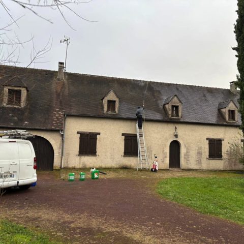 Réfection toiture tuiles et remplacement faîtières été à Bonnières-sur-Seine — image à la une